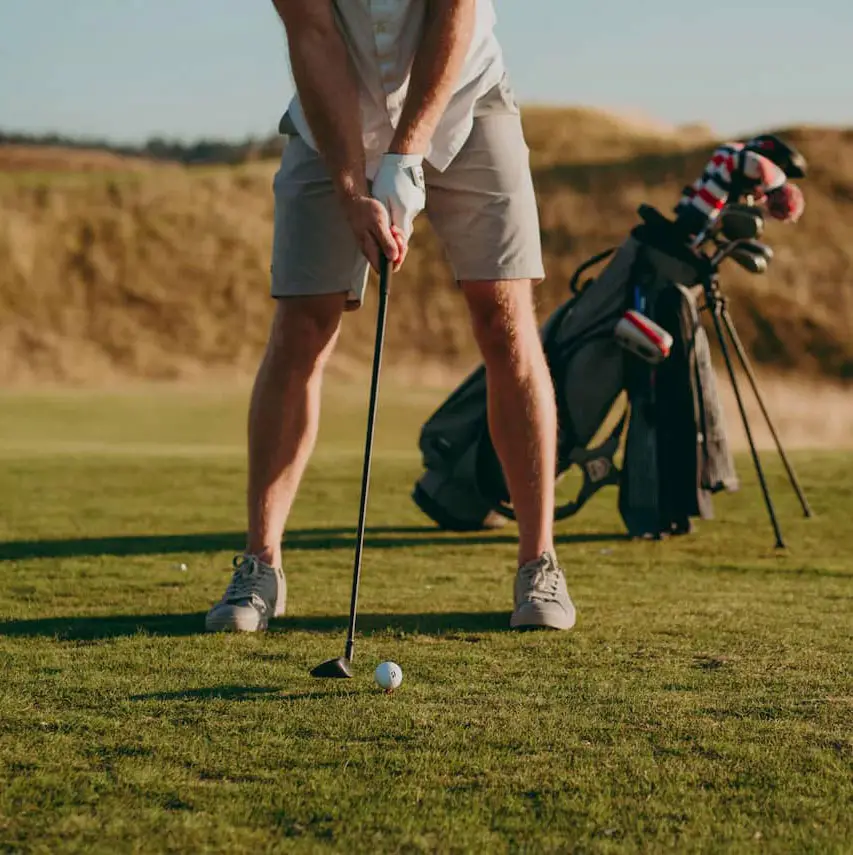 Golfers Forum circle cover