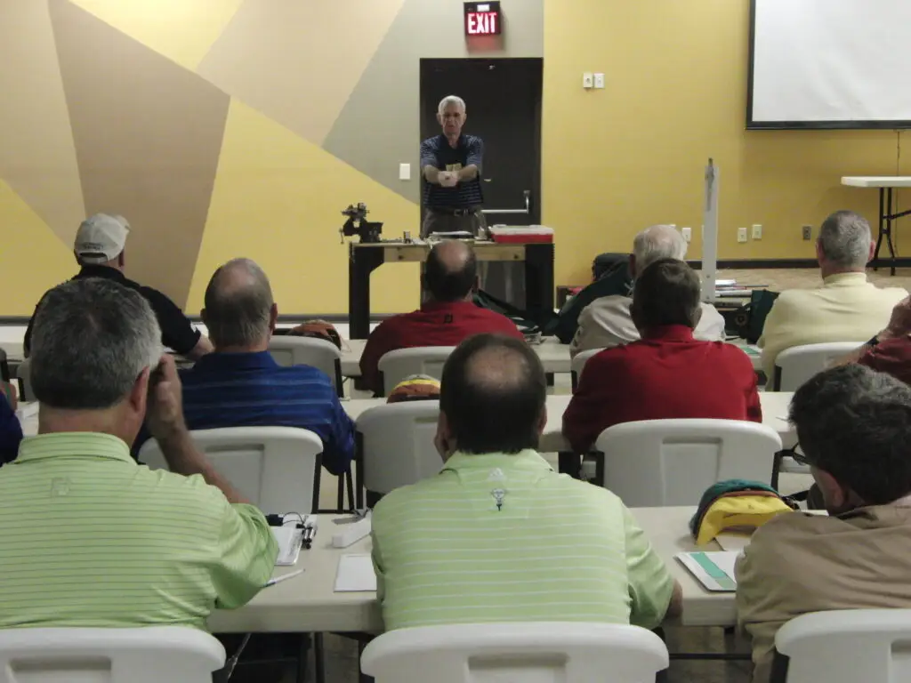 roundtable seminar
